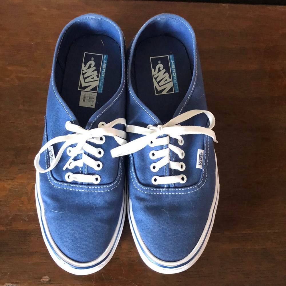 Vans authentic size 10